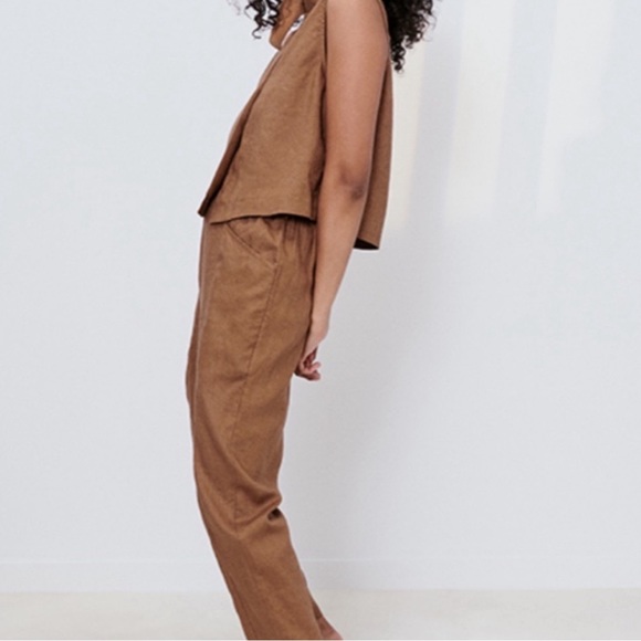 NEW - Lunya woven linen sleeveless shirt - Picture 2 of 3